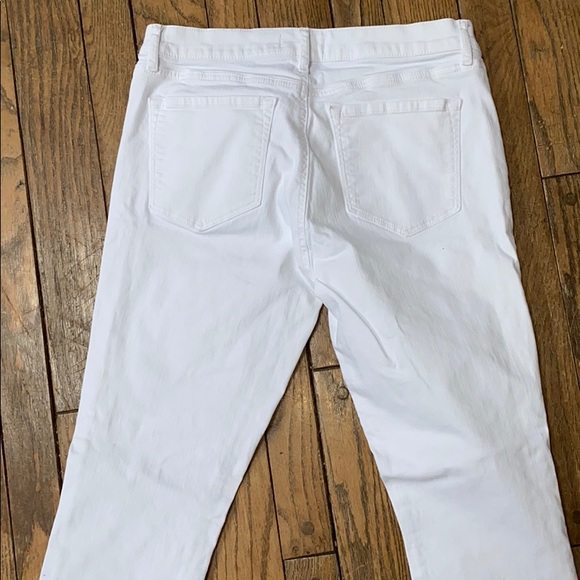 LOFT White Skinny Jeans Size 28/6 Like New - Picture 8 of 9